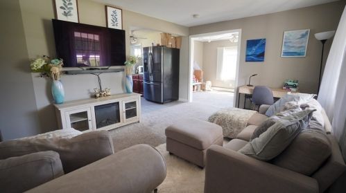 16 Sunrise Ter, Springfield MA 01119-2539 exterior