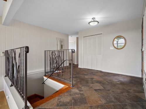 6613 Hartlaub Lk Rd, Manitowoc WI 54220-8845 exterior