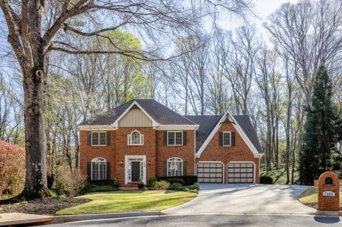 7465 Chestwick Ct, Atlanta, GA 30350-5404