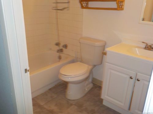 2929 Ala Ilima St, Honolulu HI  96818-2544 exterior