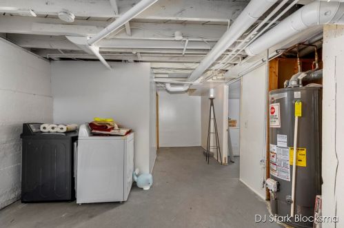 1439 Jennette, Grand Rapids MI 49504-3021 exterior