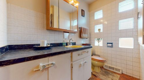 9753 Troy Ave, Chicago IL 60805-3142 exterior