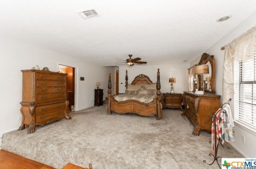 309 Rolling Oaks Ln, San Antonio TX 78253-5354 exterior