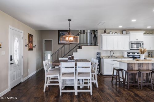 3351 76th Ave, Phoenix AZ  85033-4916 exterior