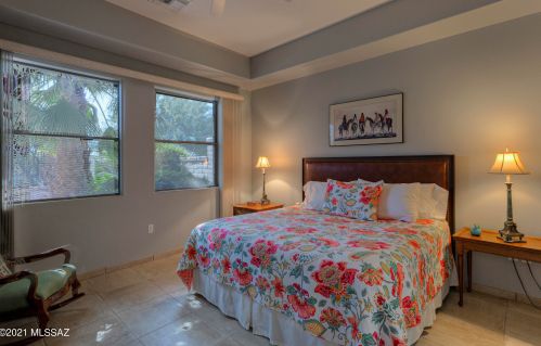 4707 Piccadilly Dr, Green Valley AZ 85622-5465 exterior