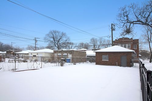 7259 Michigan Ave, Chicago IL 60637-4502 exterior