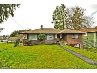 13235 24 Ave, Seattle WA  98166-1612 exterior
