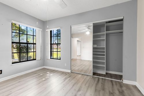 7279 Le Chalet Blvd, Boynton Beach FL 33472-5035 exterior