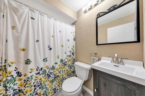 1162 Darding Dr, Saint Louis MO 63125-3540 exterior