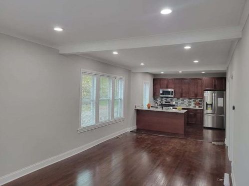 11956 Calumet Ave, Chicago IL  60628-6225 exterior