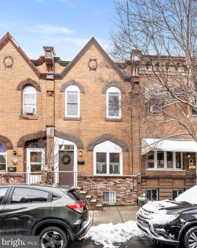 2111 16th St, Philadelphia PA  19121-0016 exterior