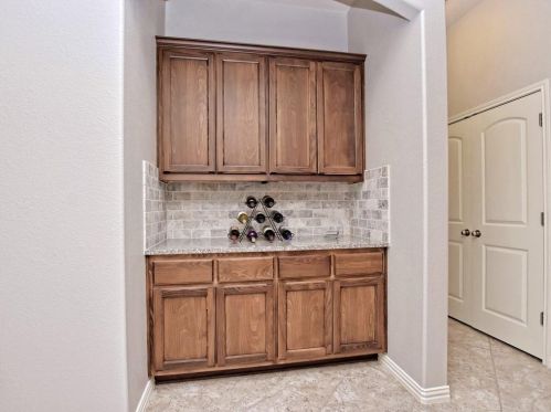 225 Monahans Dr, Georgetown TX 78628-7210 exterior