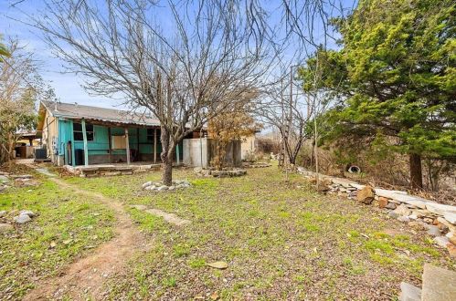 4711 Blueberry Trl, Austin TX 78723-5308 exterior