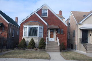 5954 Roscoe St, Chicago, IL 60634-4224