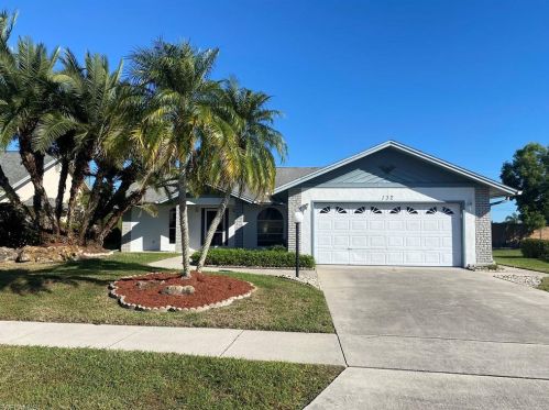 132 Bordeaux Cir, Naples, FL 34112-7161