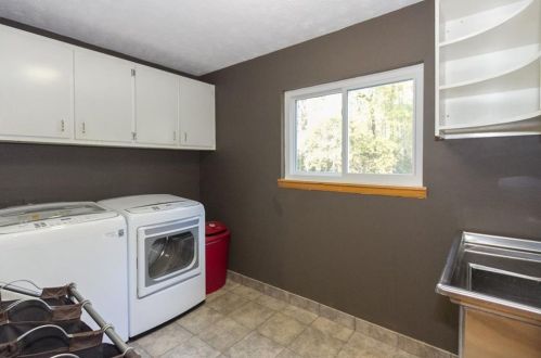 4021 Pne Needle Dr, Duluth GA 30096-2535 exterior