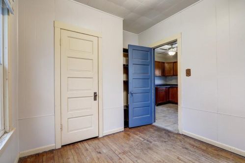 1109 73 St, Milwaukee WI 53214-3129 exterior