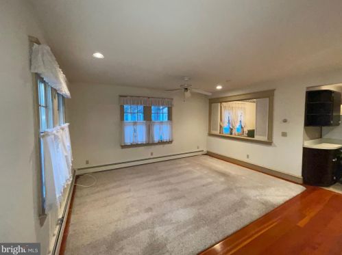 131 Marne Ave, Tavistock NJ 08033-1443 exterior