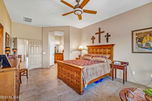 5750 Atascosa Peak Dr, Green Valley AZ 85622-8127 exterior