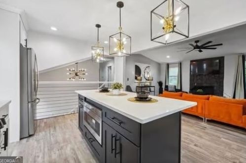 2891 Alexandria Dr, Atlanta GA  30331-5324 exterior