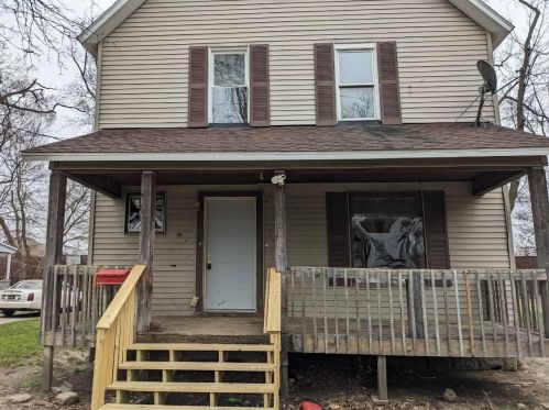 901 Clarence St, Kalamazoo, MI 49001-3133