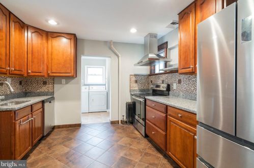 506 Hanover St, Pottstown PA 19464-4519 exterior