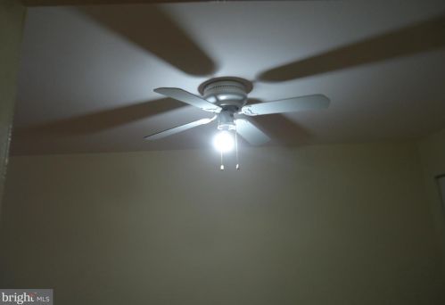 5933 Quantrell Ave, Alexandria VA 22312-2727 exterior