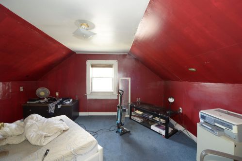 5040 Avers Ave, Chicago IL 60625-6012 exterior