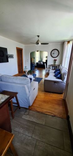 216 2 Ave, Broadview IL 60153-2212 exterior