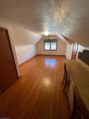 157 20 Ave, South Saint Paul MN 55075-1502 exterior