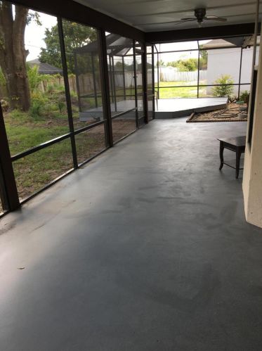 2437 Monterrey Ln, Fort Pierce FL 34953-2032 exterior