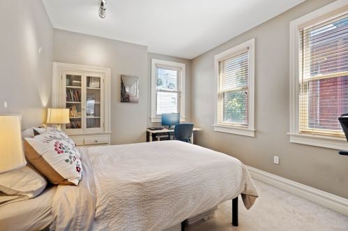 420 Tripoli St, Pittsburgh PA 15212-4855 exterior