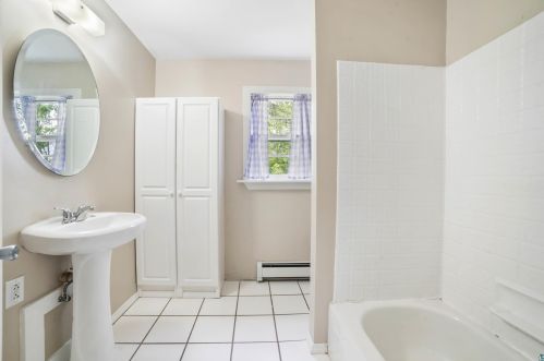 5117 Colorado St, Duluth MN 55804-1611 exterior