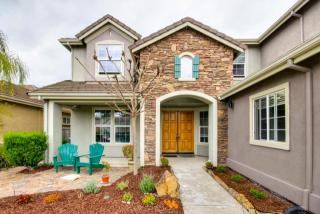 5027 Archcrest Way, Sacramento, CA 95835-1618