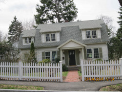 83 Prospect St, Newton, MA 02465-2340