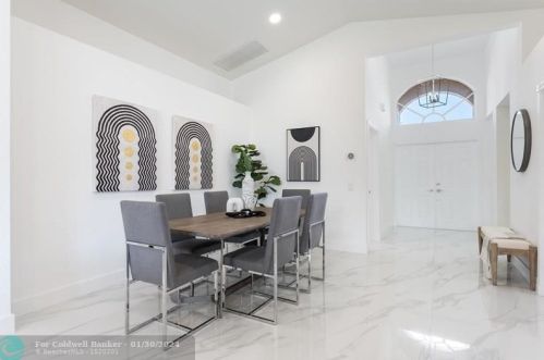 7698 Las Cruces Ct, Boynton Beach FL 33437-6643 exterior