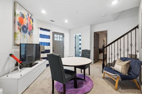 548 Holderness St, Atlanta GA 30310-1750 exterior