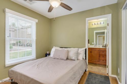 5616 21st Pl, Phoenix AZ  85040-3453 exterior