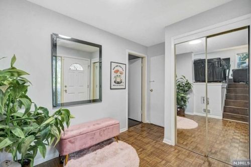 357 Oradell Ave, Oradell NJ  07649-1730 exterior