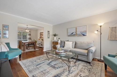 14 Iron Bound Pl, Atlanta, GA 30318-1424