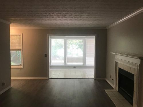 1610 Gettysburg Pl, Atlanta GA  30350-3043 exterior