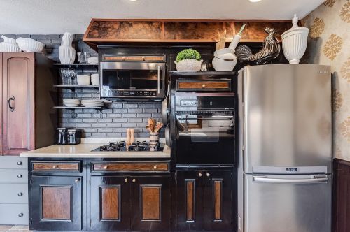 921 Duchess Ln, Saint Paul MN 55124-4707 exterior