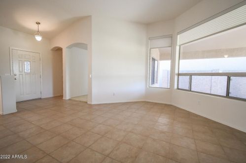 23814 Stoney Lk Dr, Chandler AZ 85248-6147 exterior