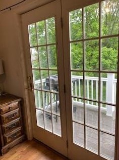 223 Corey Ln, Middletown RI 02842-5659 exterior