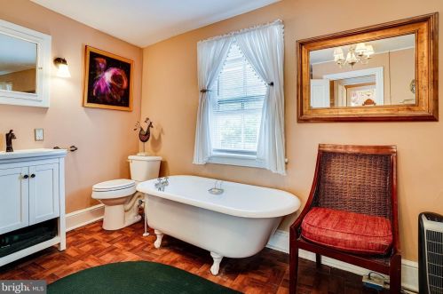 126 Fairfax St, Alexandria VA 22314-3331 exterior