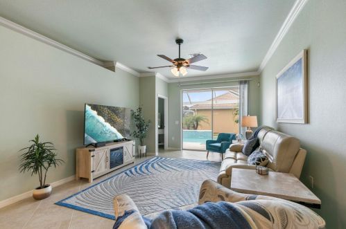 14598 Grapevine Dr, Naples FL 34114-8664 exterior