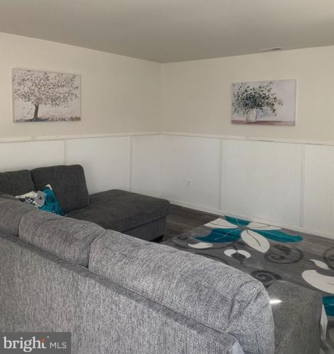 410 Chippewa Trl, Browns Mills NJ exterior