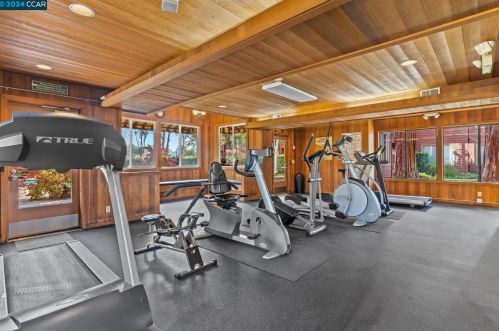 710 Teatree Ct, San Jose CA 95128-4725 exterior