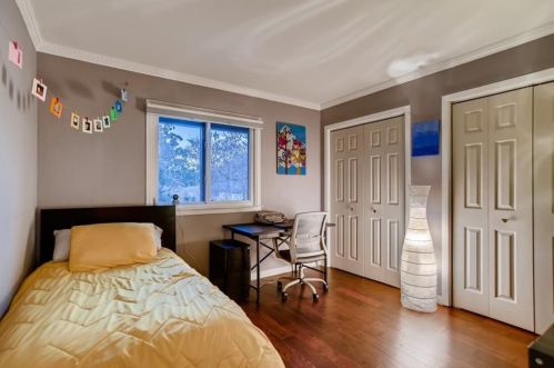 8702 Crst Rdg Cir, Austin TX 78750-3018 exterior