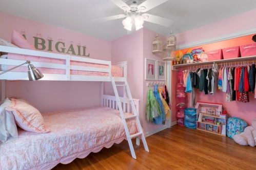 4576 Kingsgate Dr, Atlanta GA 30338-5935 exterior